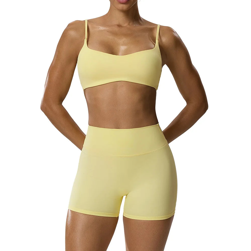 RAVGYM Set 3 en 1 — Sujetador Deportivo + Shorts + Leggings Peach Hip