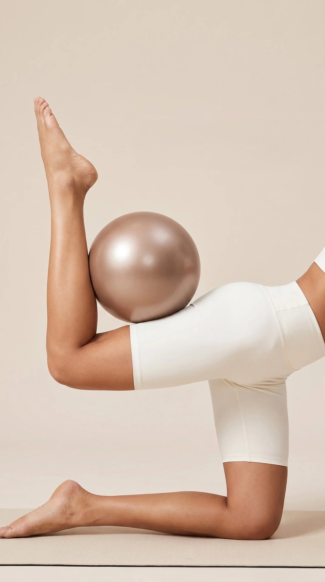 RAVGYM Bola de Ejercicio Pilates Antiexplosión de 22 cm — Resistente y Antideslizante - Gimnasio y Yoga para Mujer