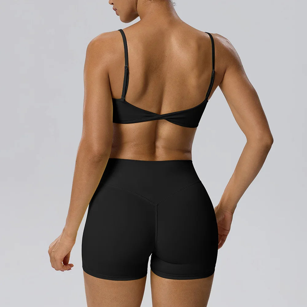 RAVGYM Set 3 en 1 — Sujetador Deportivo + Shorts + Leggings Peach Hip